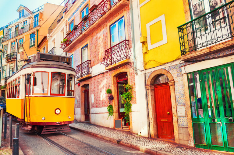 Langhelg i Lisboa -et pastellfarget byportrett