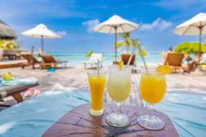 Den kjente chiringuitoen Beso Beach gjenåpner i Estepona