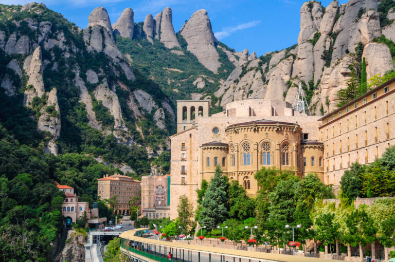 View,The,Famous,Catholic,Monastery,Of,Montserrat,On,The,Background