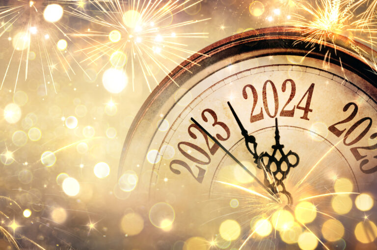 2024,New,Year,-,Clock,And,Golden,Fireworks,-,Countdown