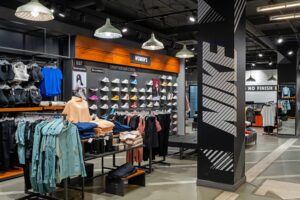 Nike stenger på Plaza Mayor