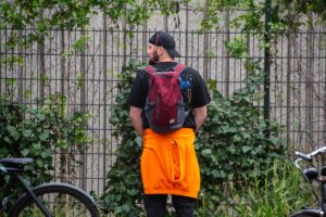 26 000 bøter for drikking og urinering på gater
