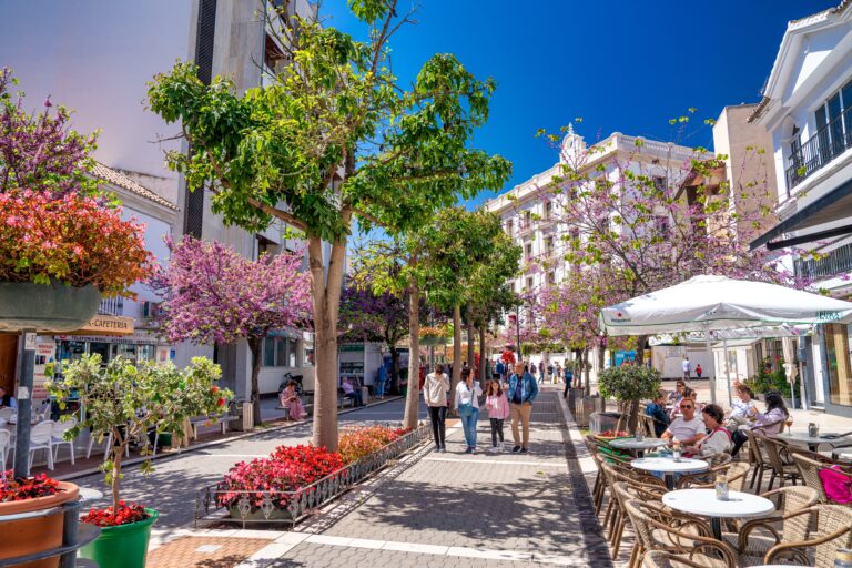 Plaza Cristóbal Colón i Estepona skal renoveres
