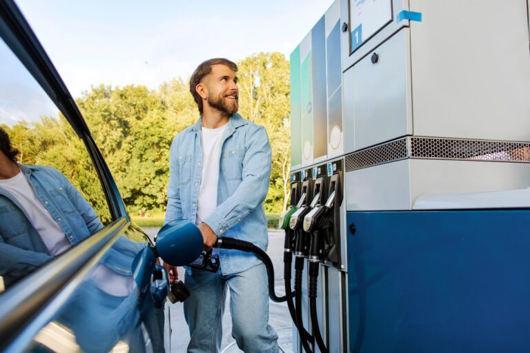 Rimelig bensin på mandager