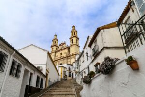 Åtte millioner til renovering av landsbykirker