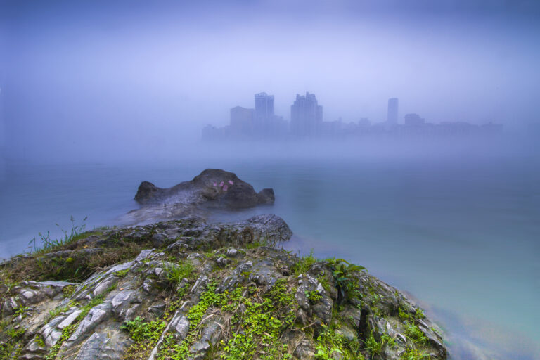 The,Liujiang,River,Liuzhou,Fog